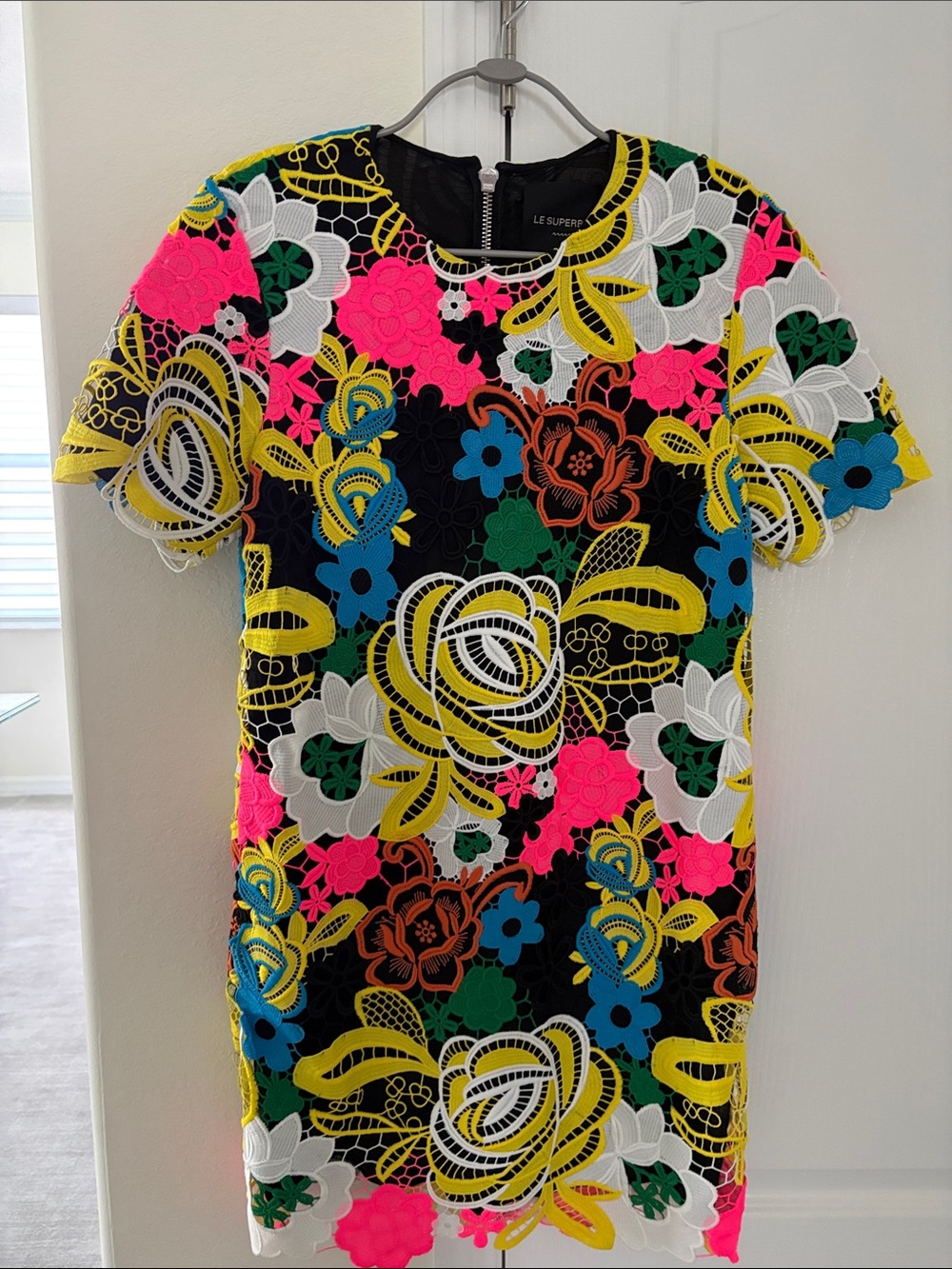 LE SUPERBE
TOPANGA CANYON DRESS - Picture 3 of 12